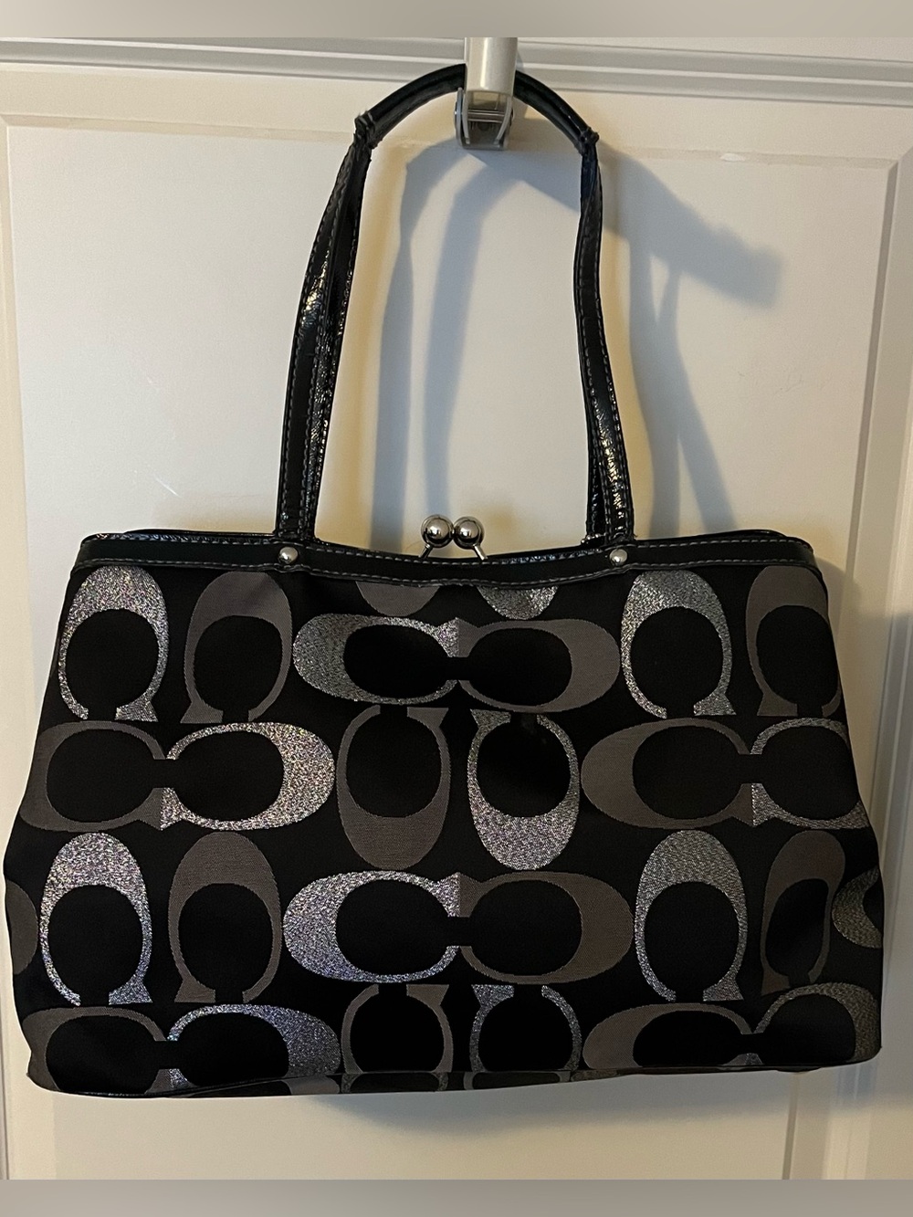 Coach Black Carryall Kisslock Frame Tote Gray & Silver C Monogram - Picture 4 of 16